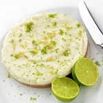 Key Lime pie with sliced limes